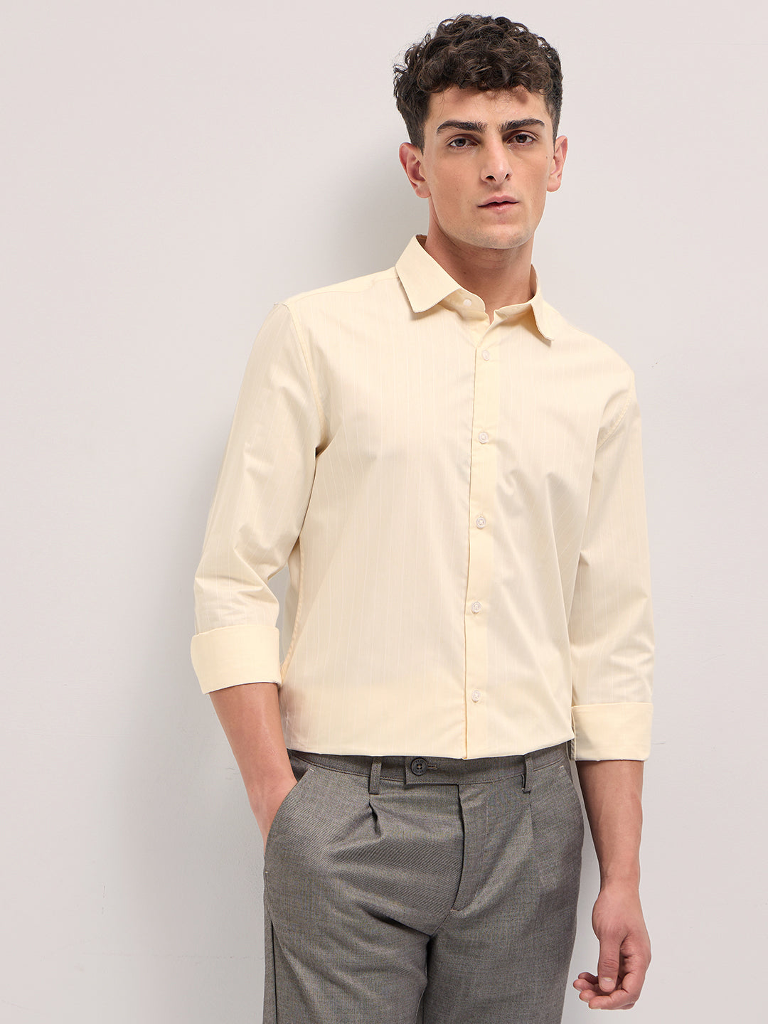 Men Cream Vertical Striped Tailored Fit Formal Shirt