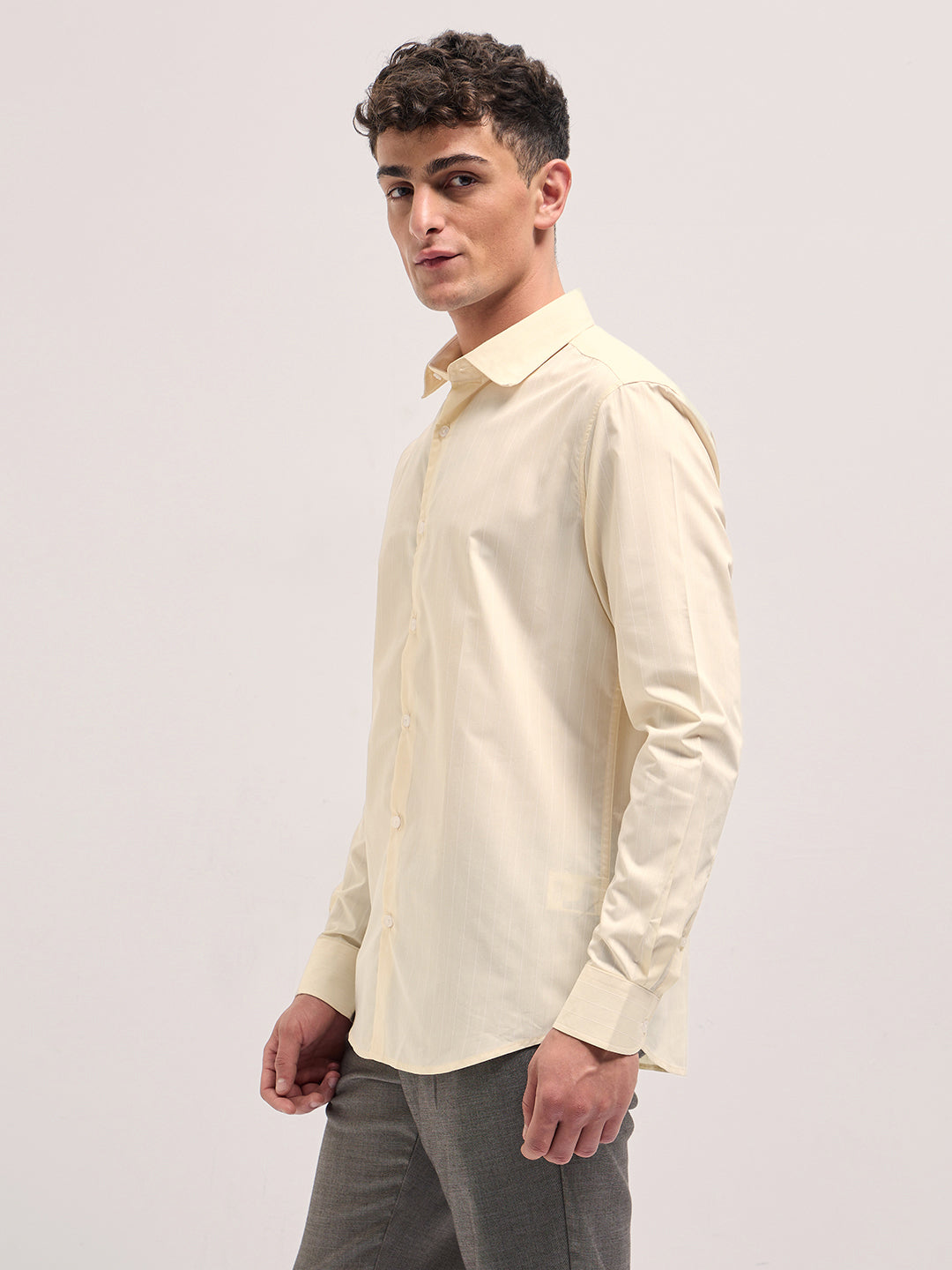 Men Cream Vertical Striped Tailored Fit Formal Shirt