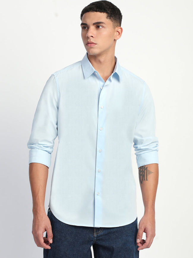 Men Blue Solid Slim Fit Casual Shirt