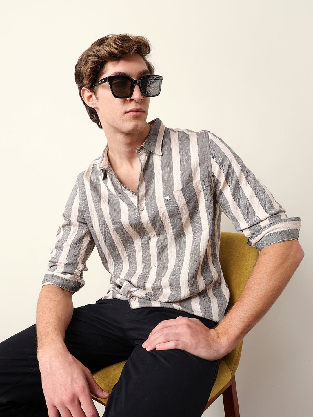 Men Long Sleeves Shirt