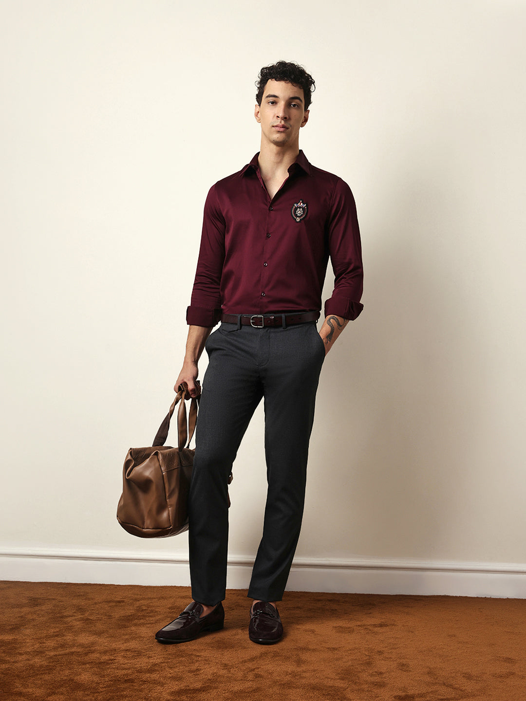 Men Modern Fit Casual Shirt