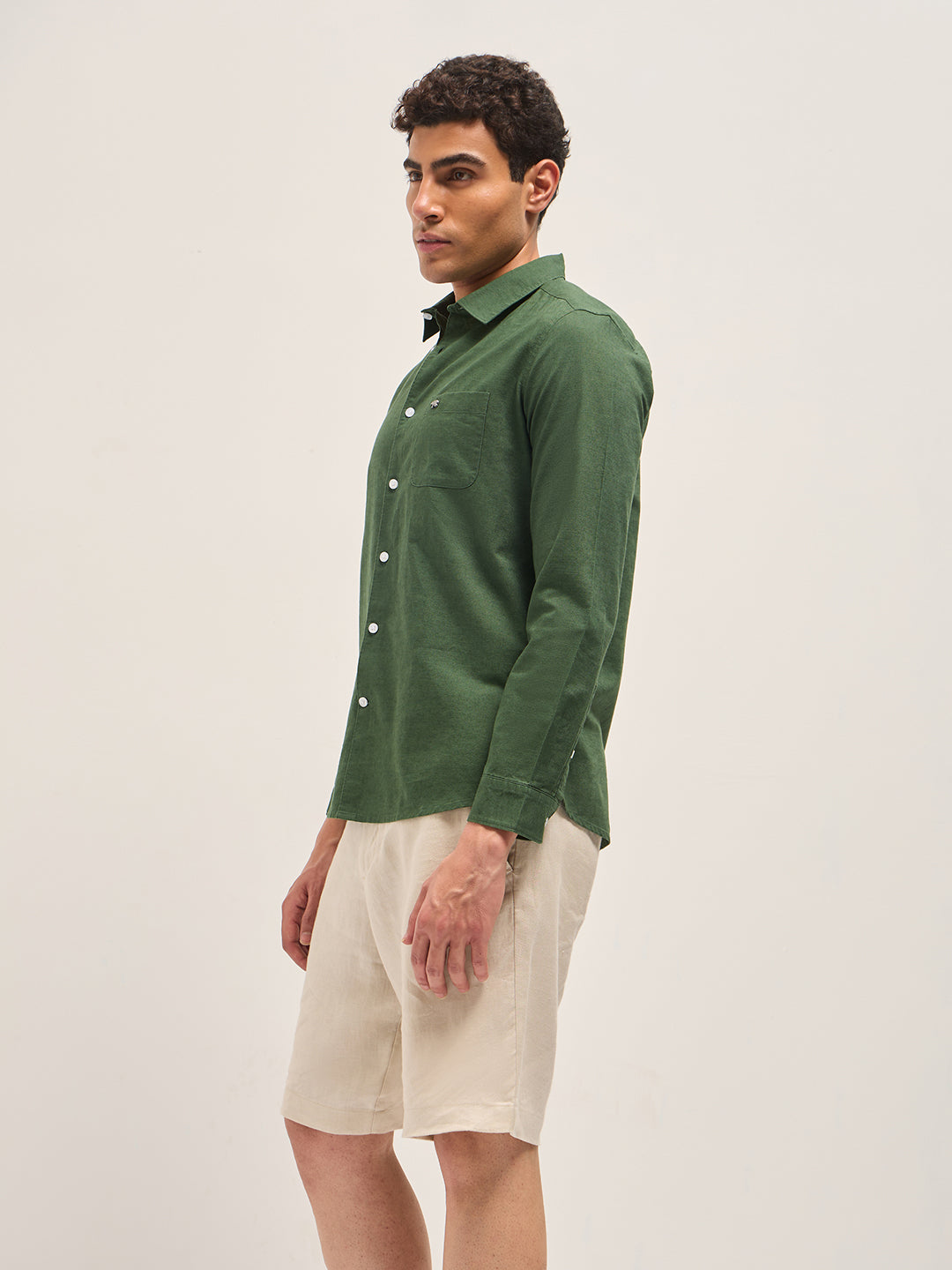 Men Green Cotton Linen Slim Fit Solid Casual Shirt