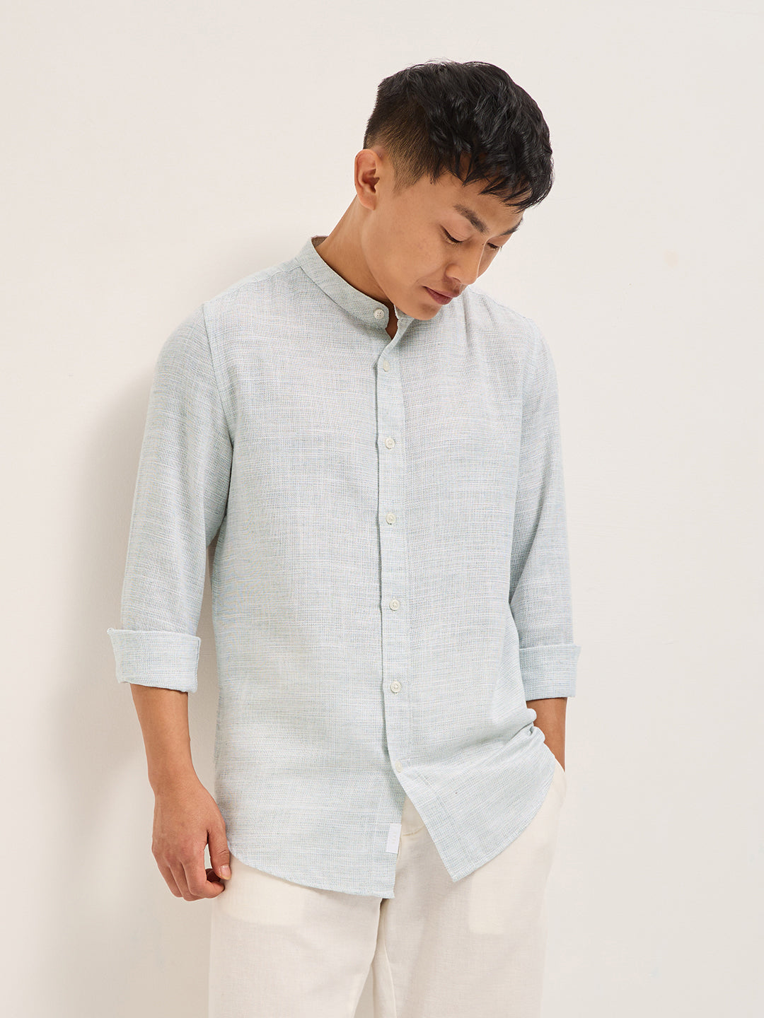 Men Light Green Solid Slim Fit Casual Shirt