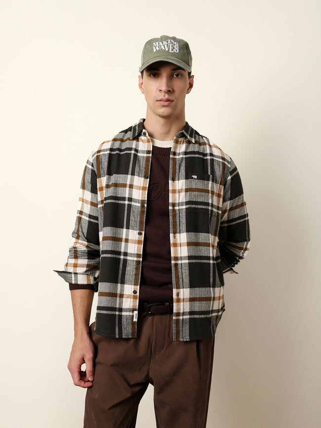 Men Checked Casual Full-Sleeve Shirt