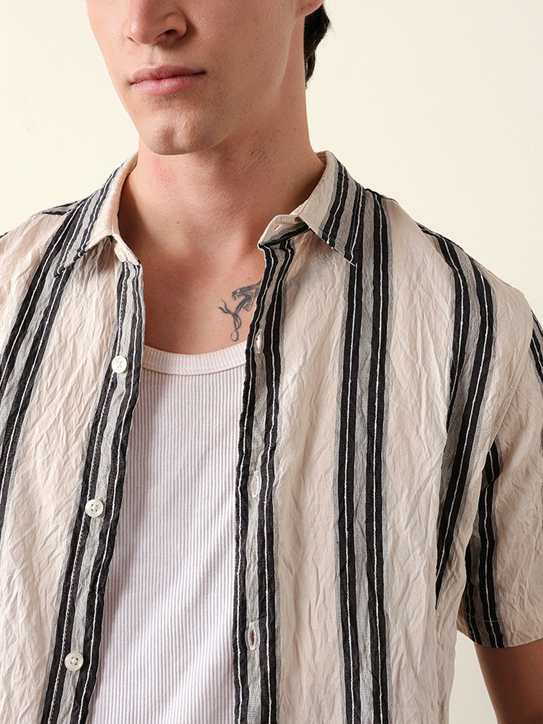 Men Shorts Sleeve Shirt
