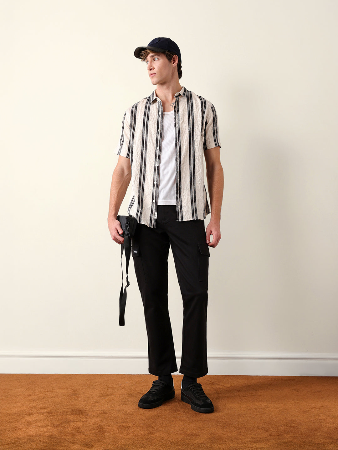 Men Shorts Sleeve Shirt