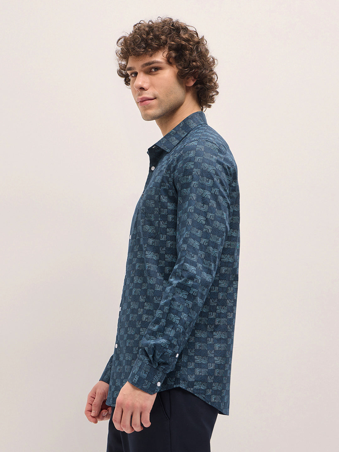 Men Blue Geometric Printed Tailored Fit Formal Shirt
