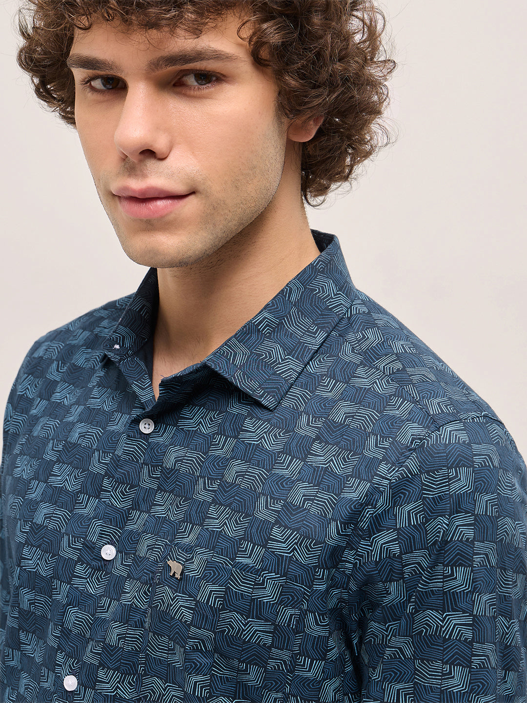 Men Blue Geometric Printed Tailored Fit Formal Shirt