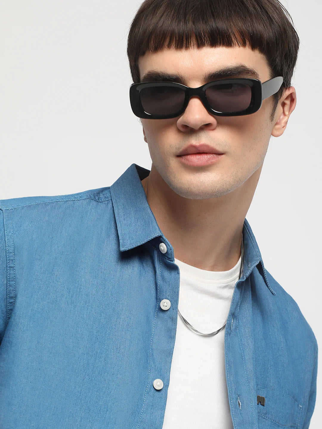 Men Blue Solid Casual Shirt