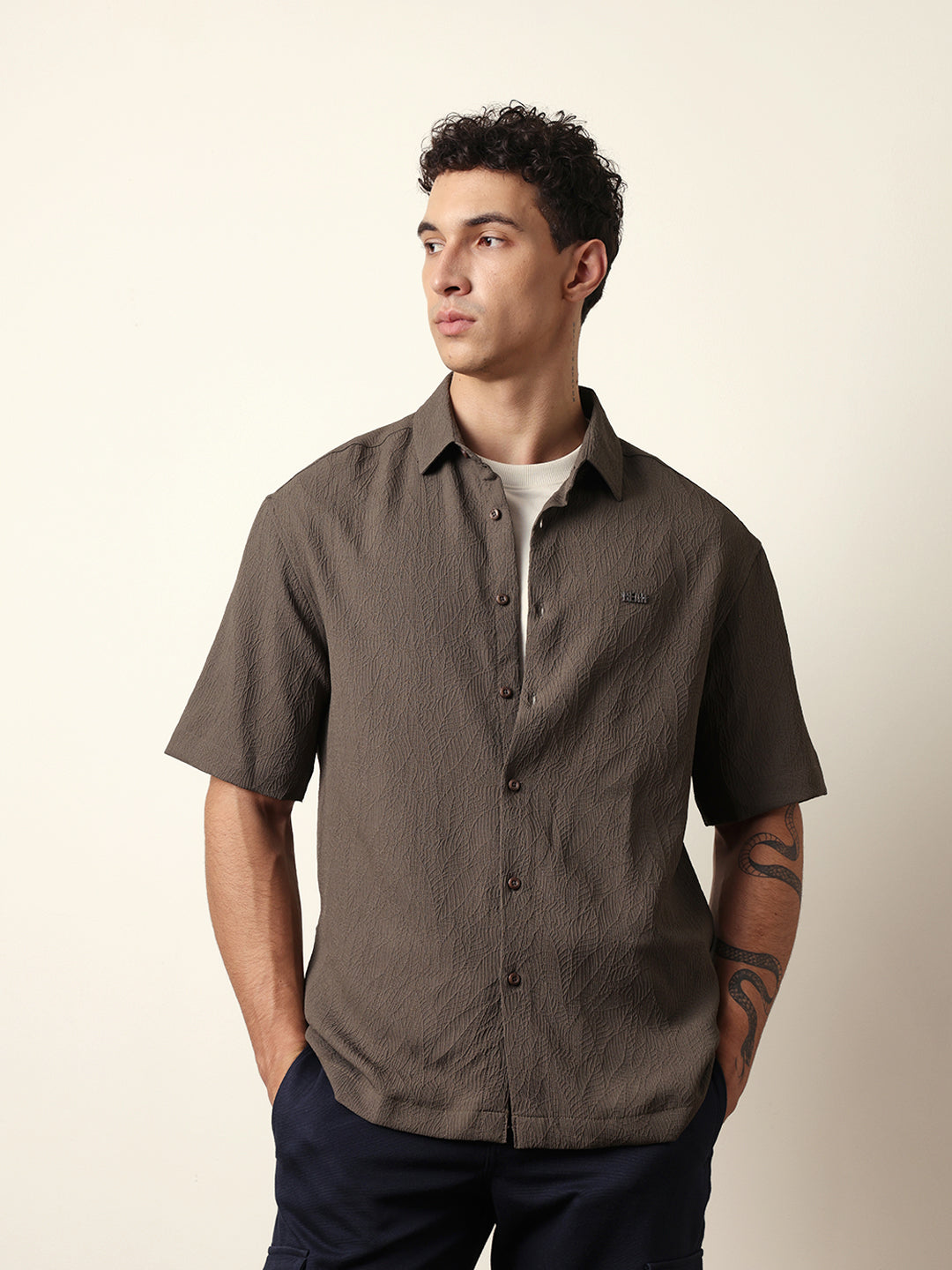 Men Modern Fit Casual Shirt