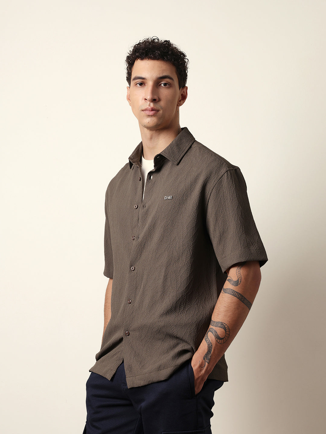 Men Modern Fit Casual Shirt
