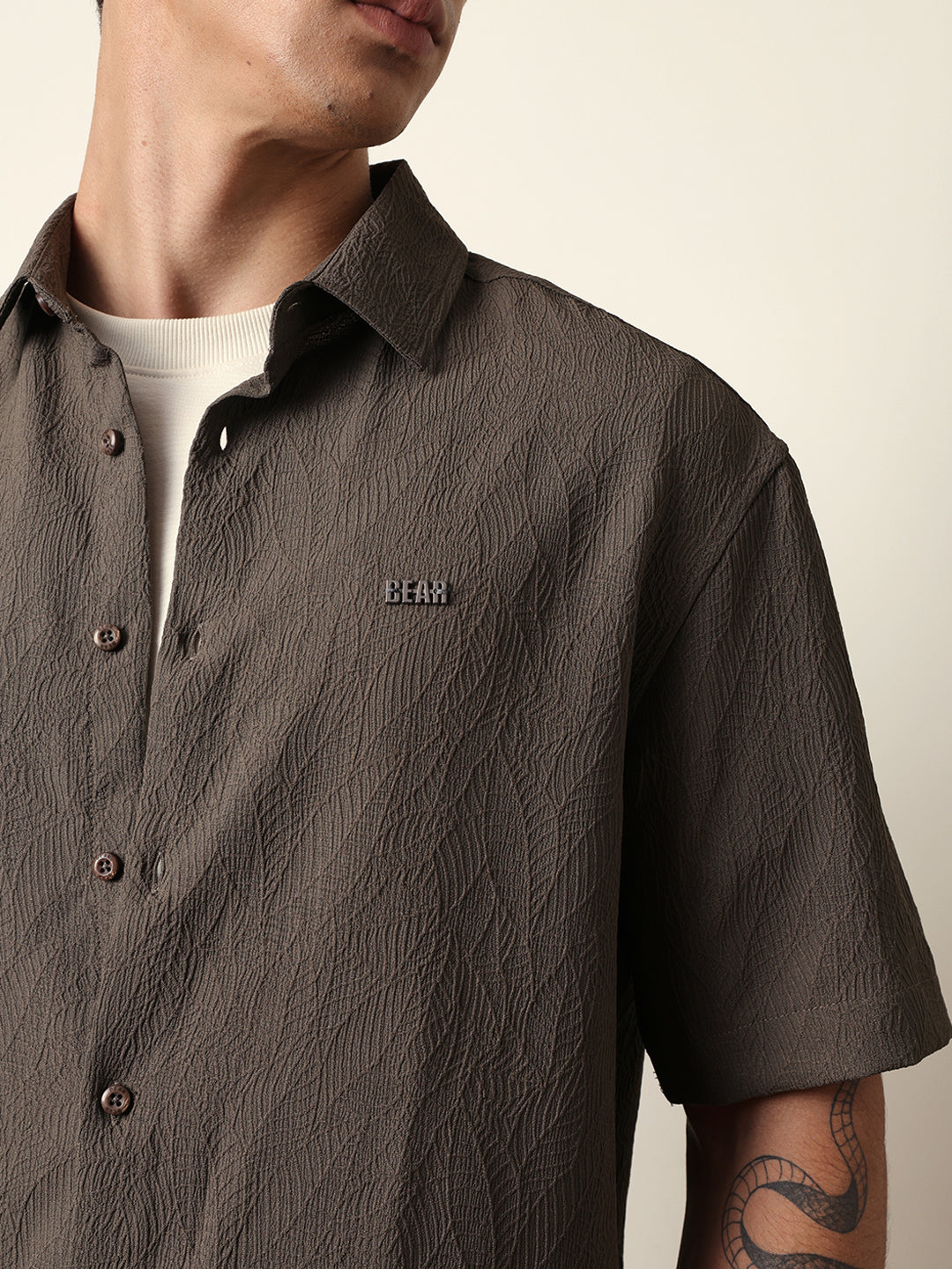 Men Modern Fit Casual Shirt