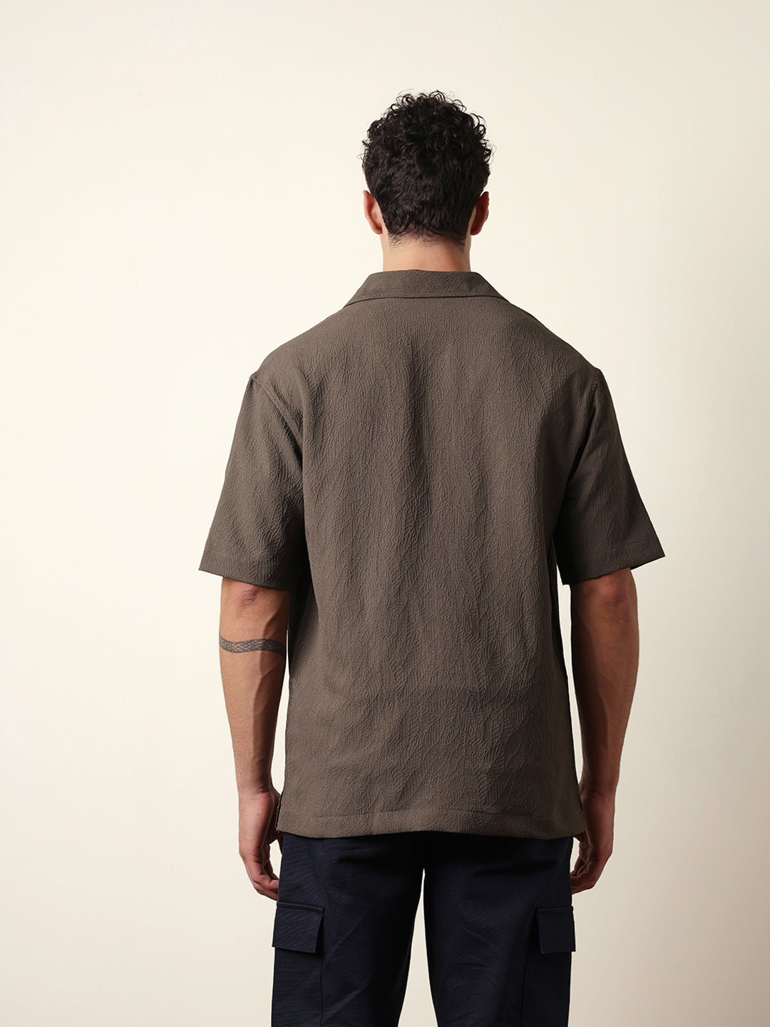 Men Modern Fit Casual Shirt