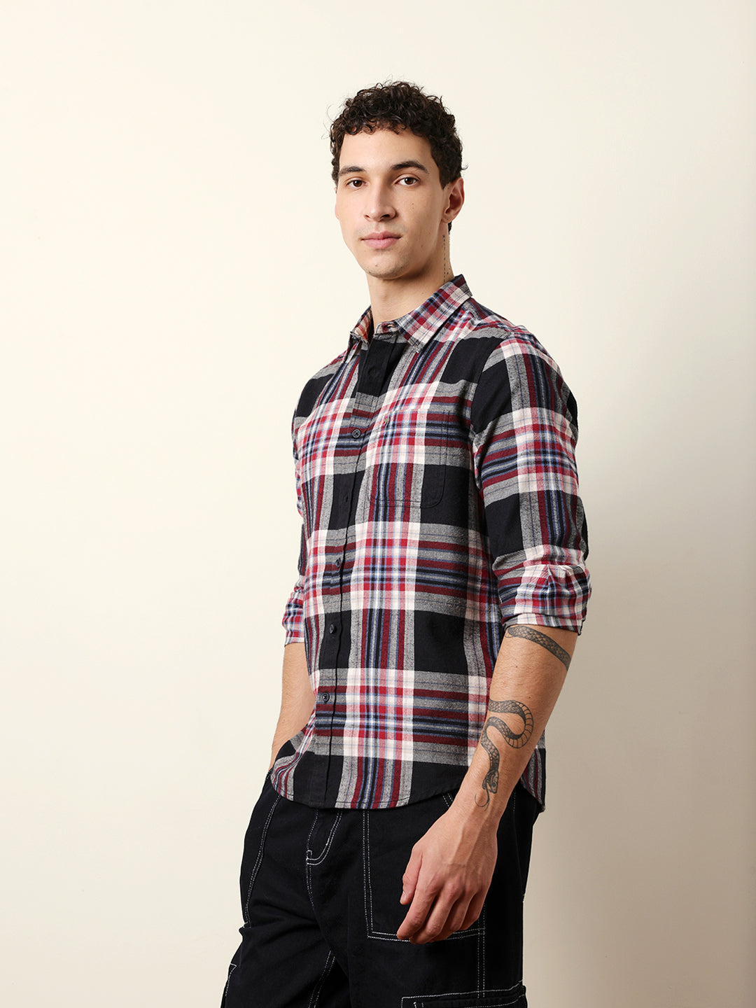 Men Checked Casual Full-Sleeve Shirt