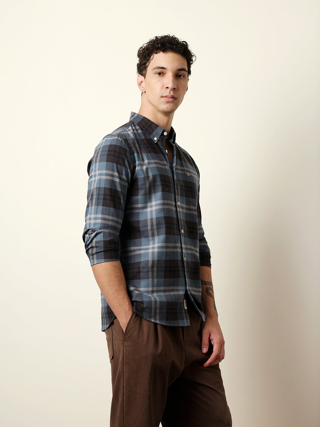 Men Checked Casual Full-Sleeve Shirt