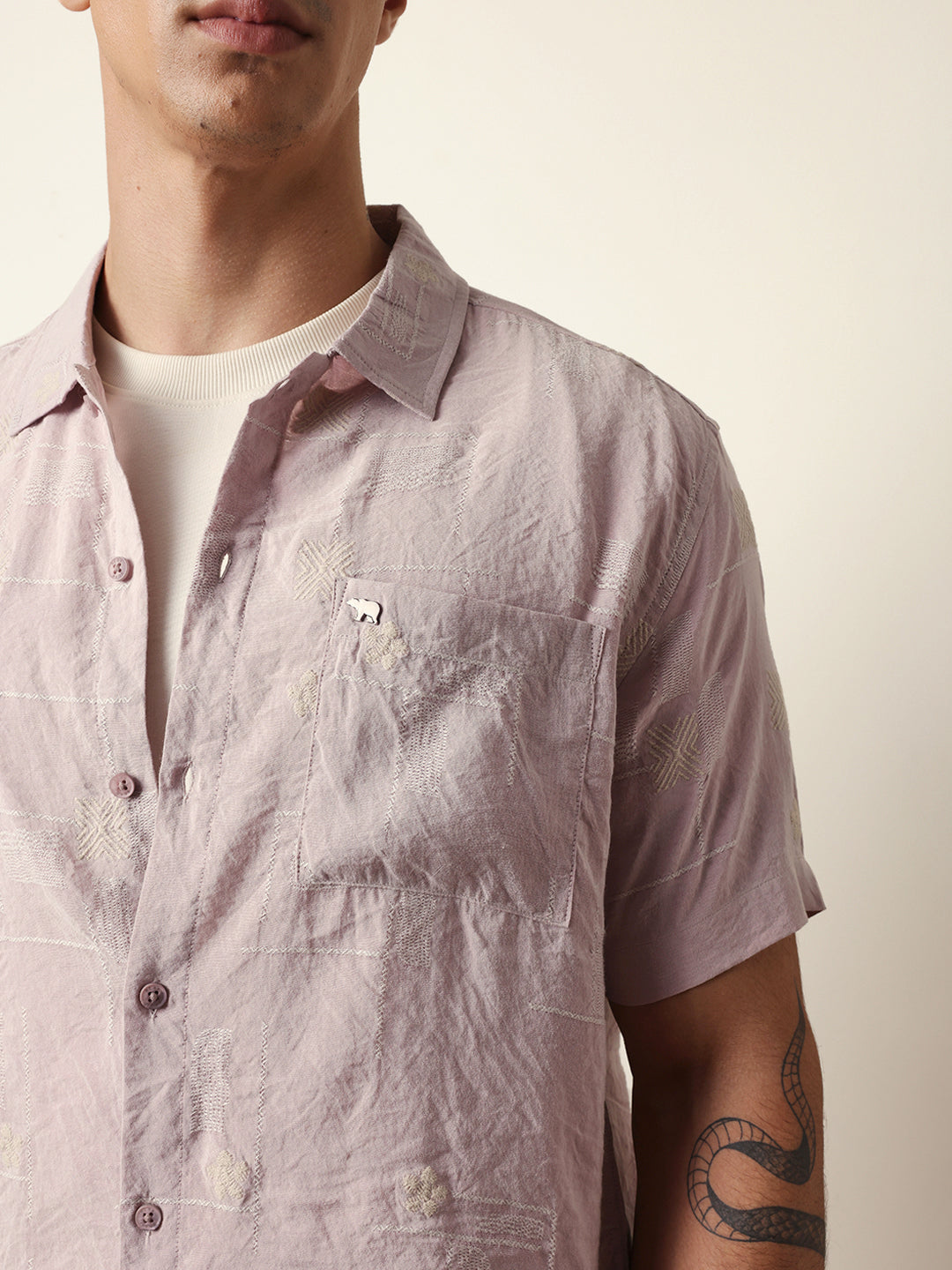 Men Modern Fit Casual Shirt