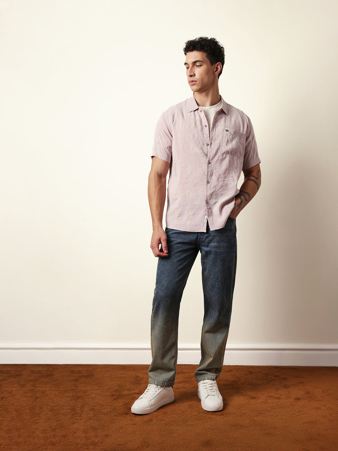 Men Modern Fit Casual Shirt