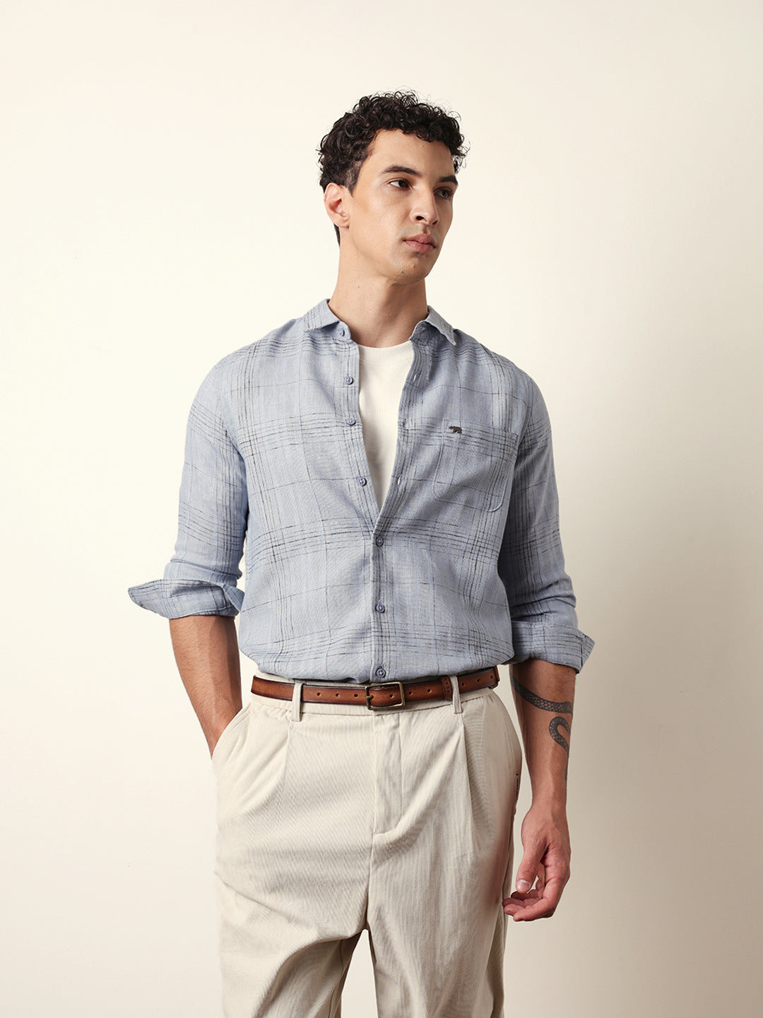 Men Modern Fit Casual Shirt