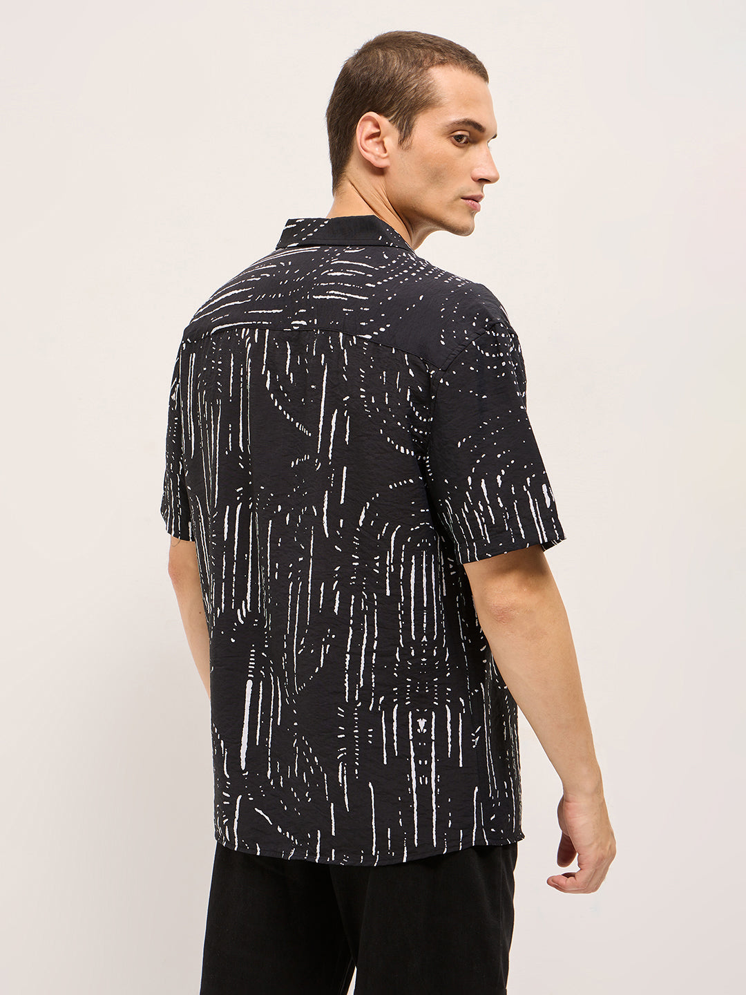 Men Black Digital Print Relaxed Fit Casual Shirt in Nylon Viscose