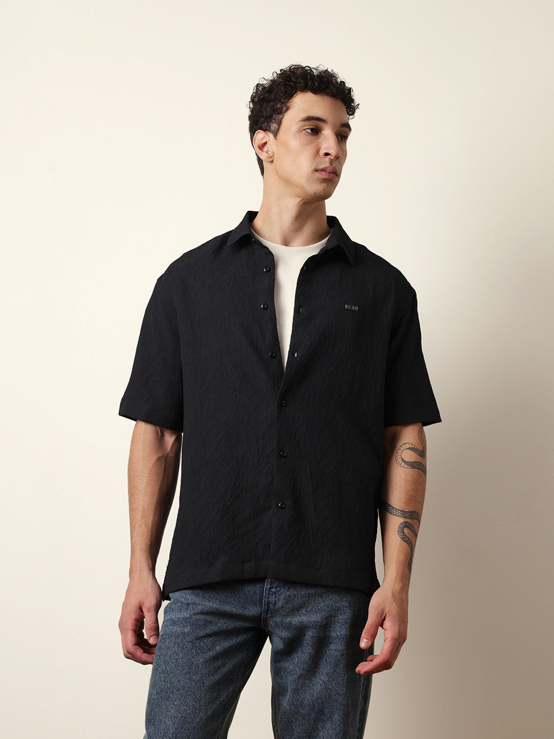 Men Modern Fit Casual Shirt
