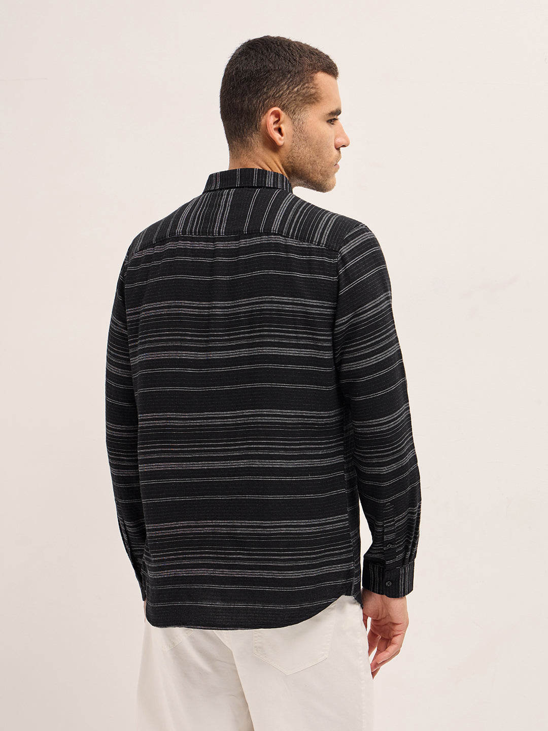 Men Black Horizontal Stripe Slim Fit Casual Shirt