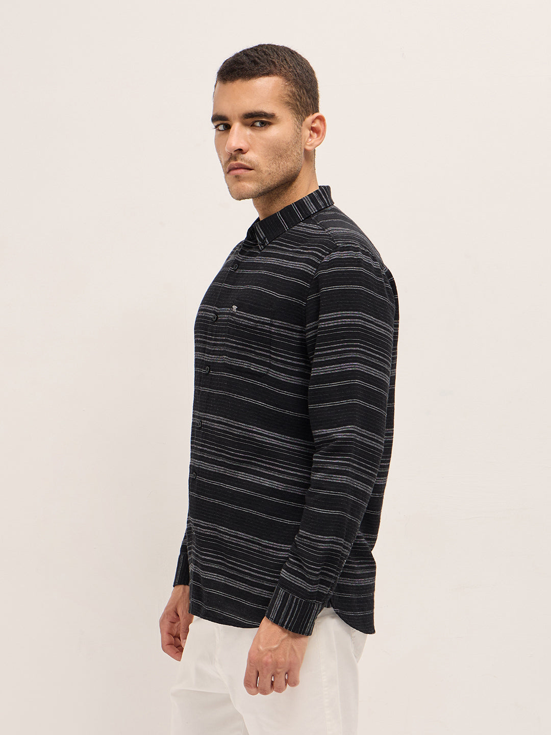 Men Black Horizontal Stripe Slim Fit Casual Shirt