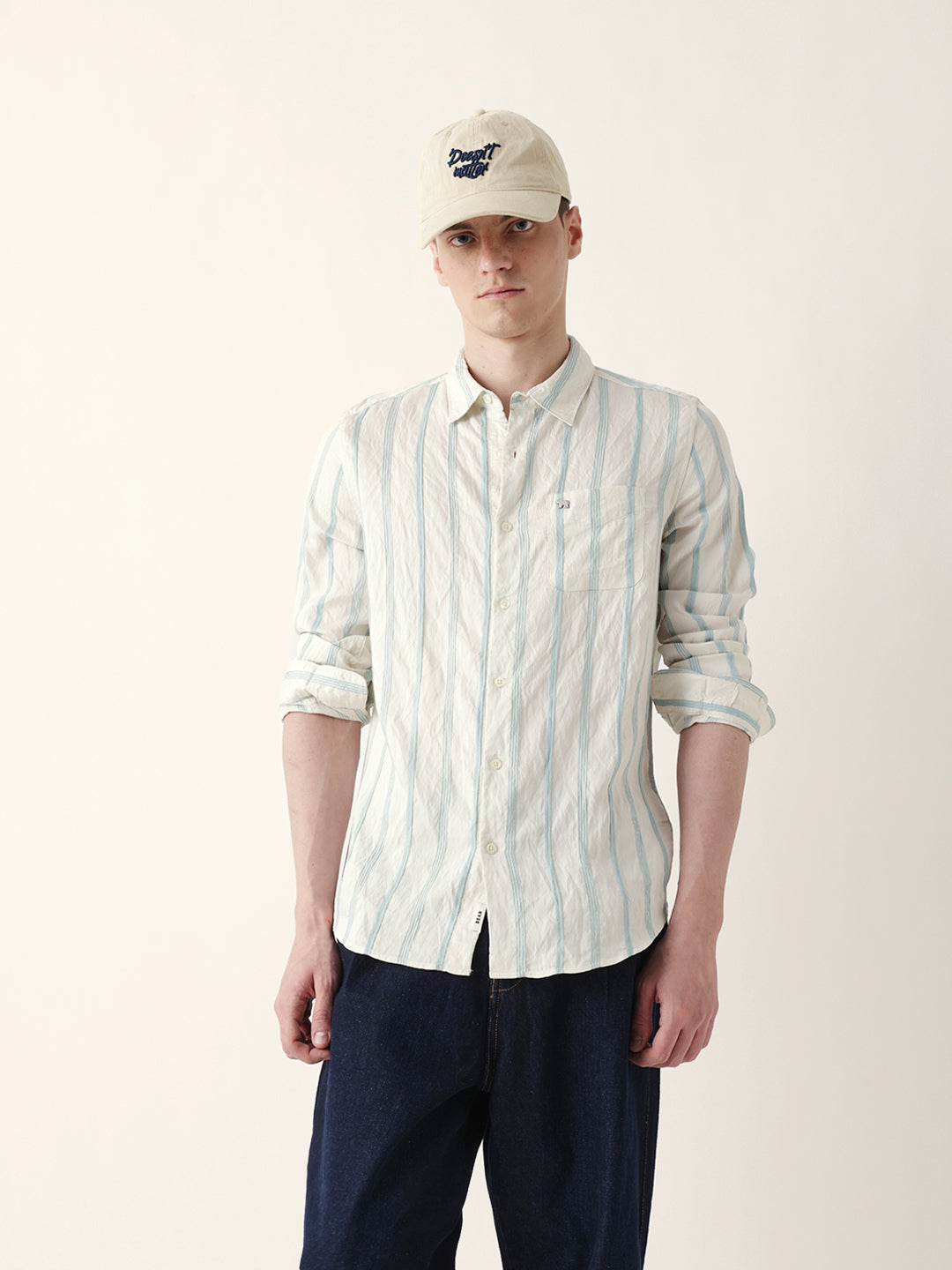 Men Casual Vertical Stripe Shirt