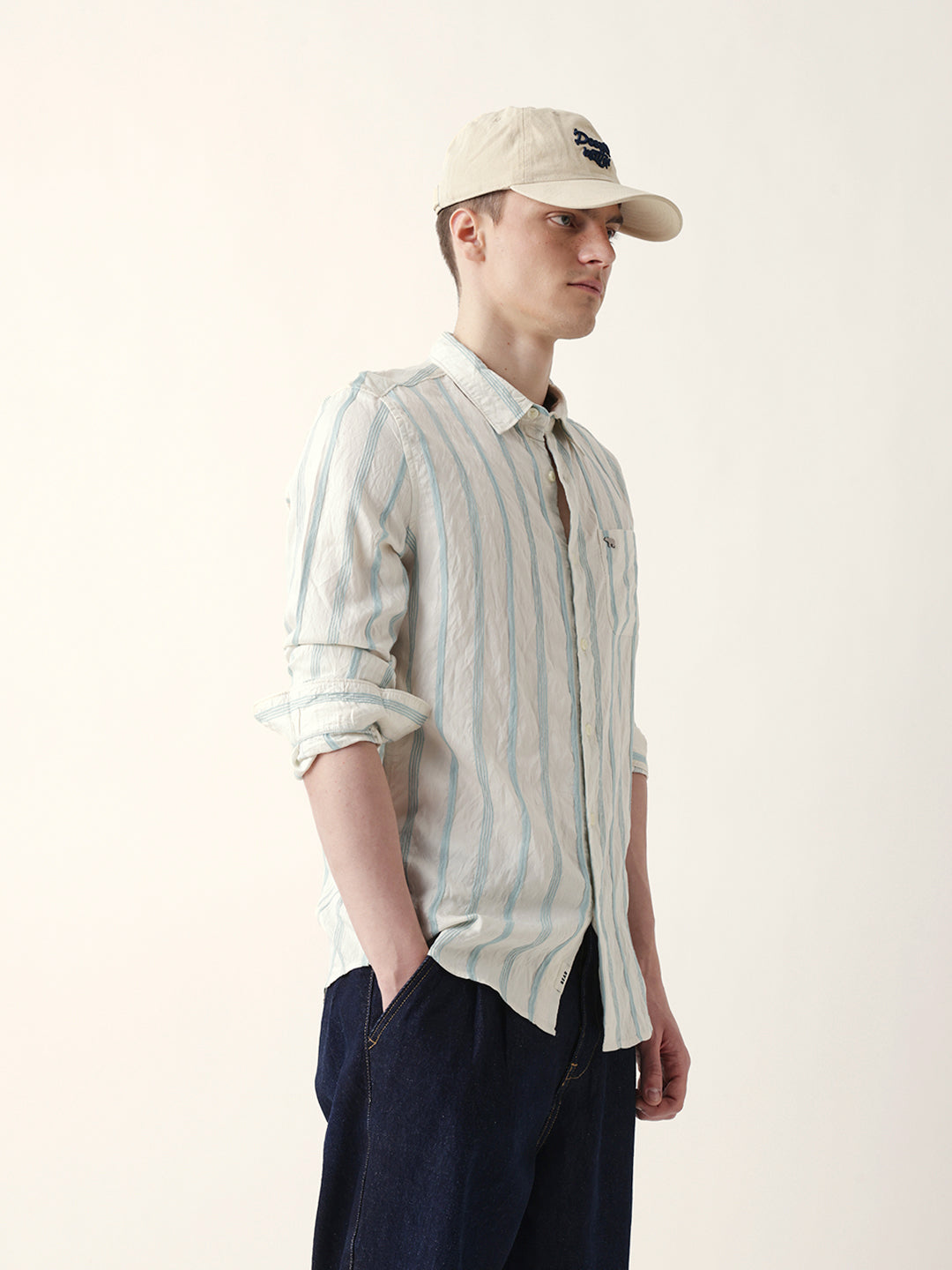 Men Casual Vertical Stripe Shirt