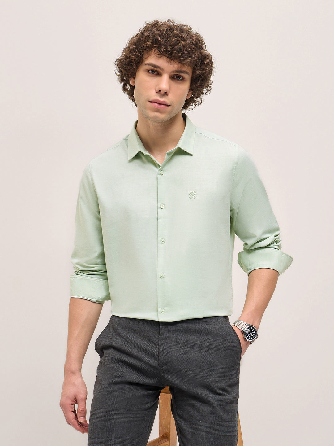 Men Shirt Pista Green Solid Tailored Fit Formal Shirt