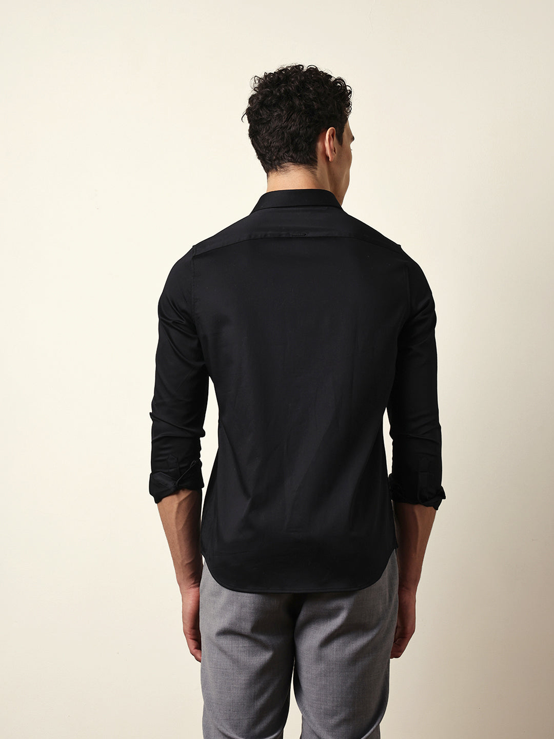Men Modern Fit Casual Shirt