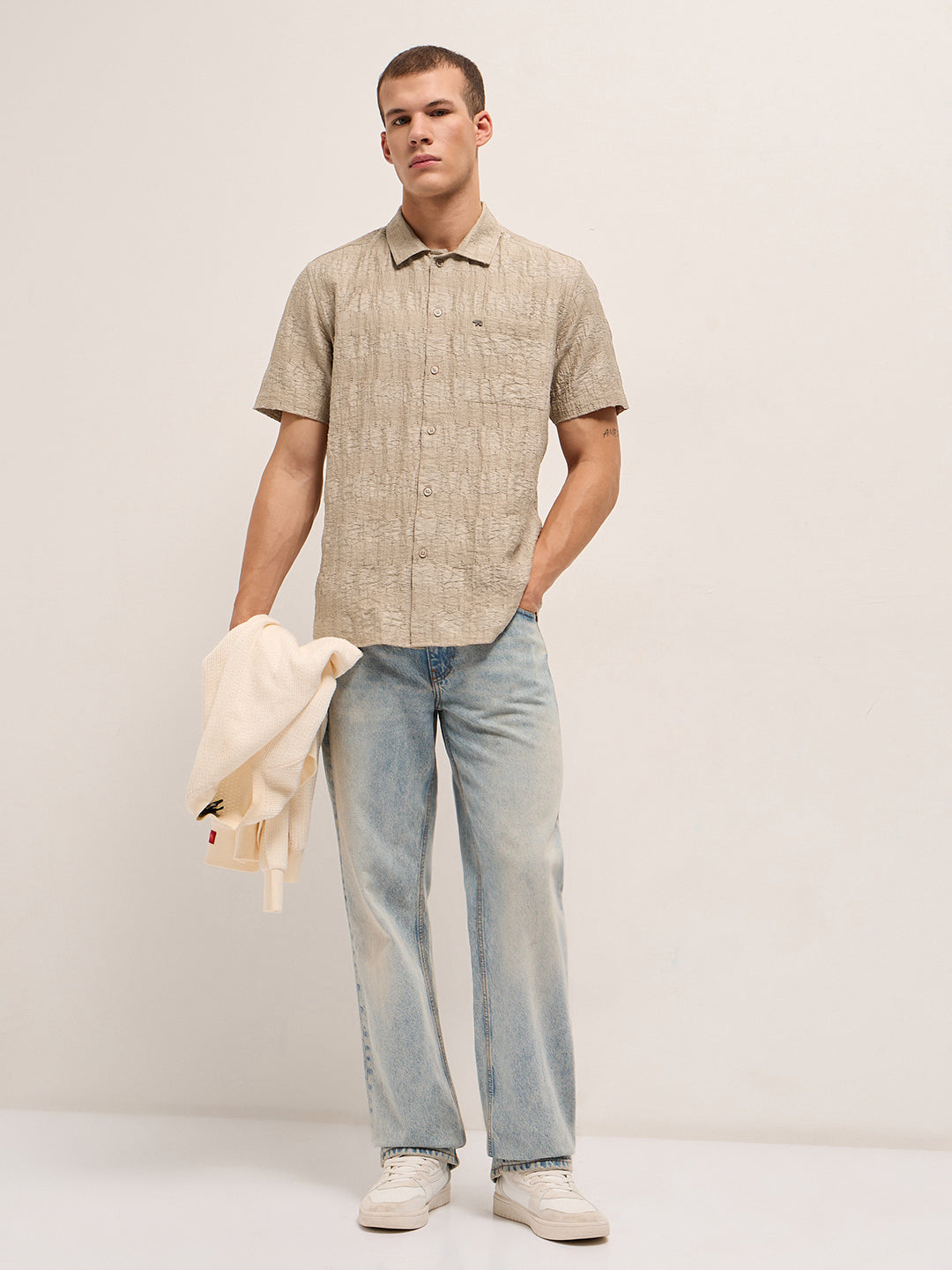 Men Beige Crinkle Textured Regular Fit Half-Sleeve Casual Shirt