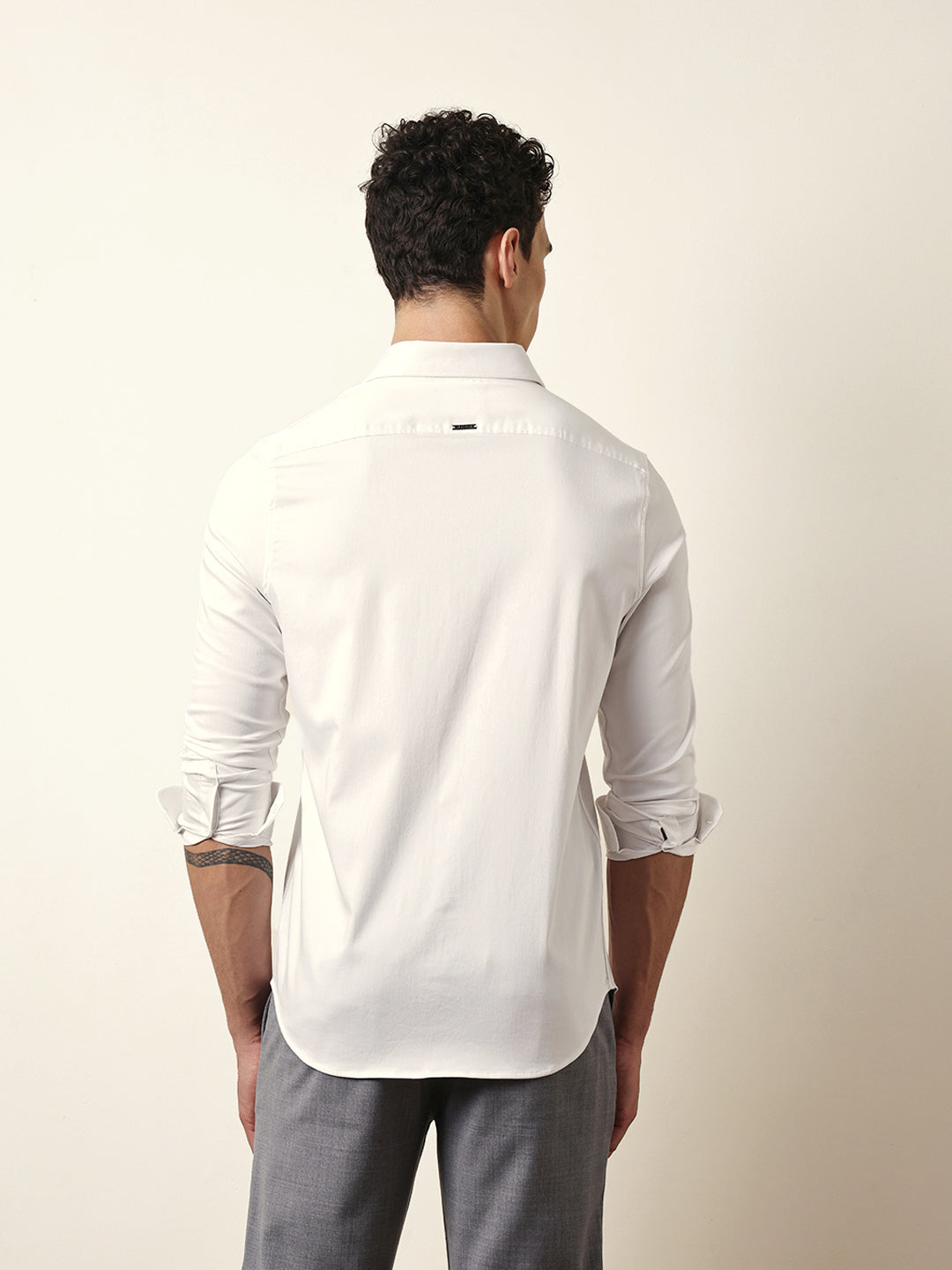 Men Modern Fit Casual Shirt