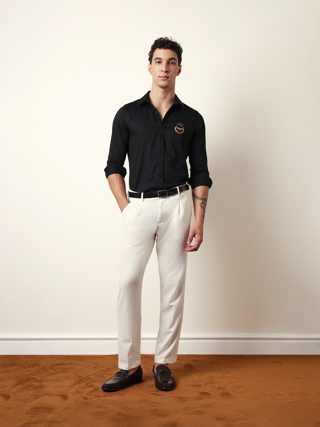Men Modern Fit Casual Shirt