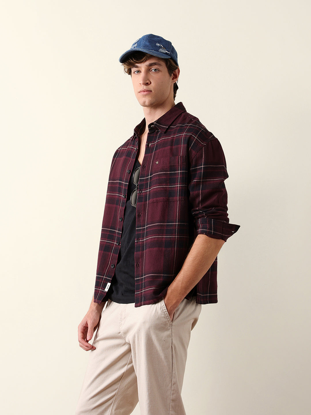 Men Long Sleeves Shirt