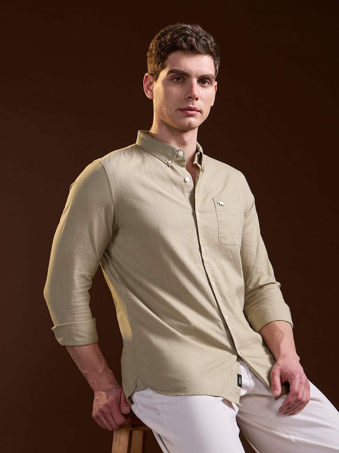 Men Beige Solid Slim Fit Cotton Casual Shirt