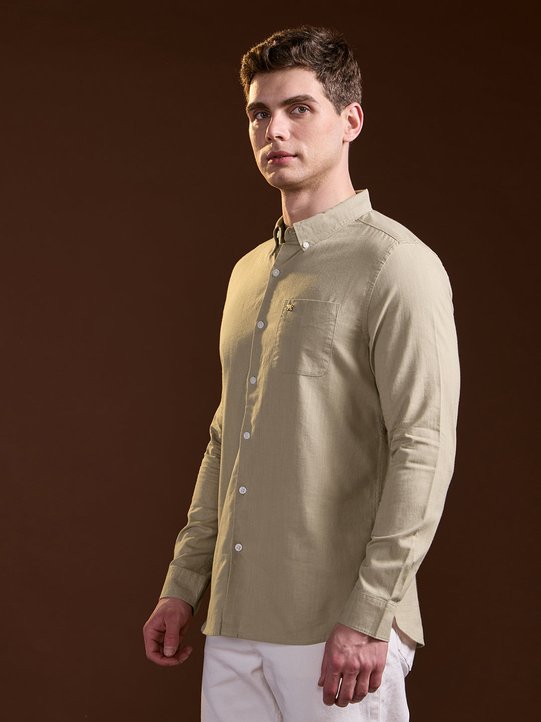 Men Beige Solid Slim Fit Cotton Casual Shirt