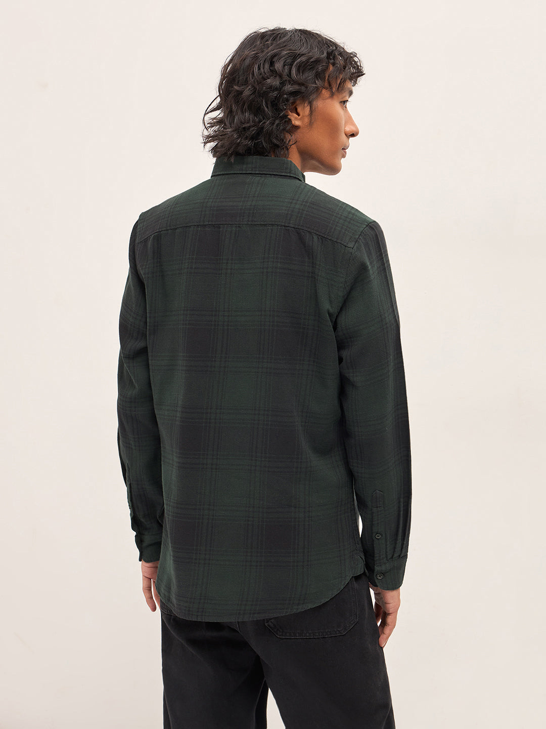 Men Green and Black Checked Slim Fit Casual Shirt