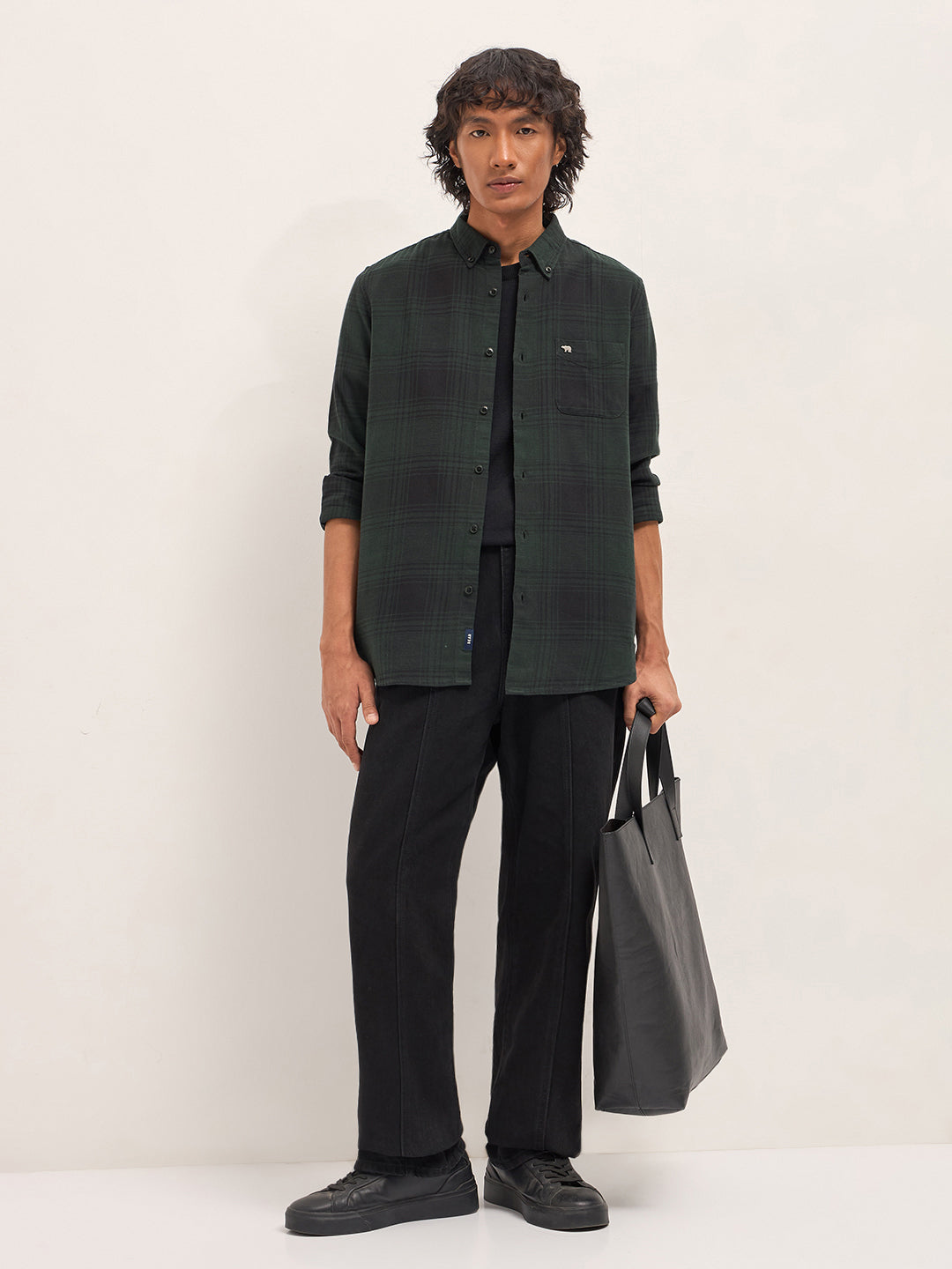 Men Green and Black Checked Slim Fit Casual Shirt