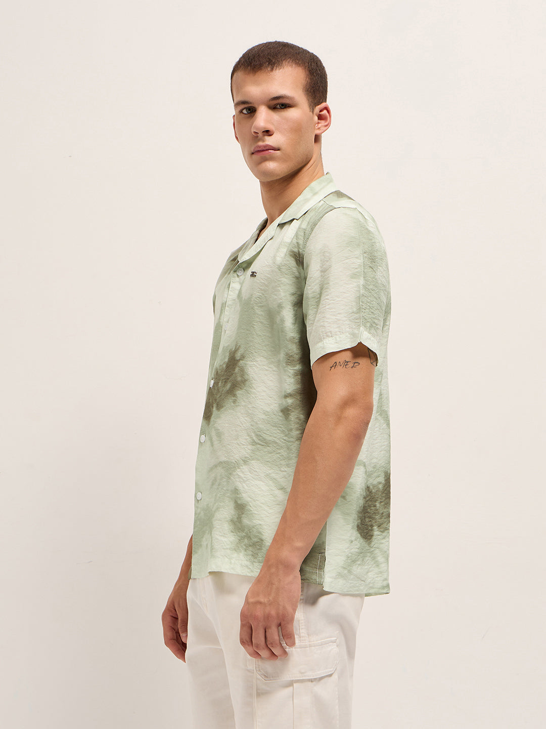 Men Light Green Faded Abstract Print Relaxed Fit Cuban Collar Shirt