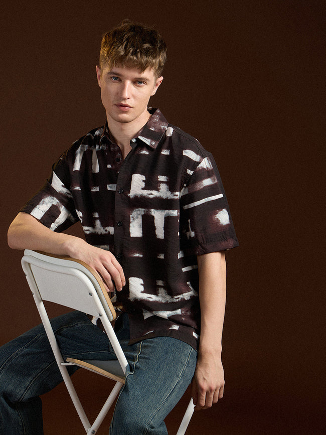 Men Black Digital Print Relax Fit Casual Shirt