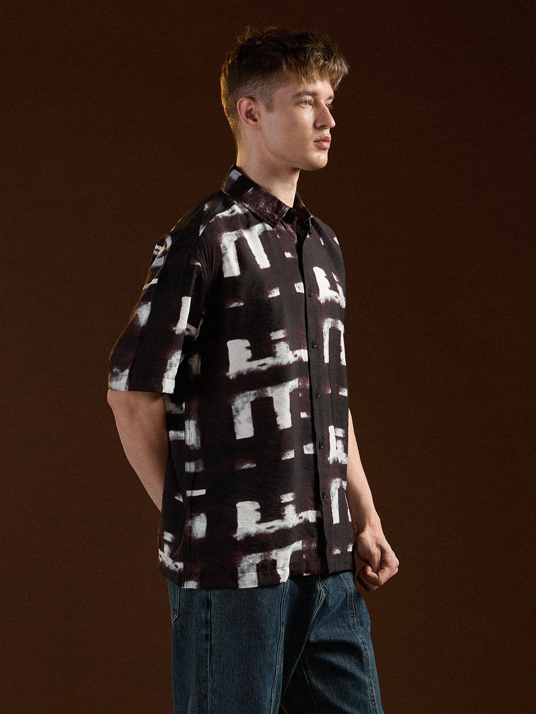 Men Black Digital Print Relax Fit Casual Shirt