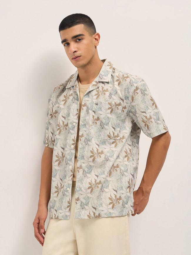 Men Multicolor Tropical Leaf Print Oversized Fit Half Sleeve Shirt