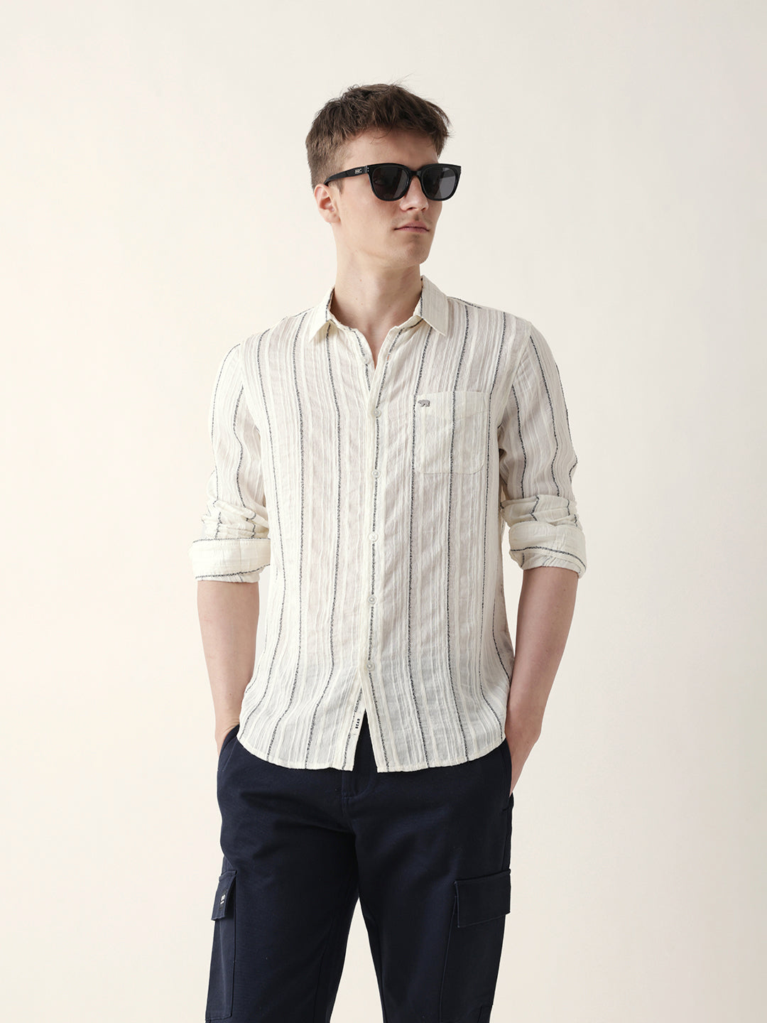 Men Casual Vertical Stripe Shirt