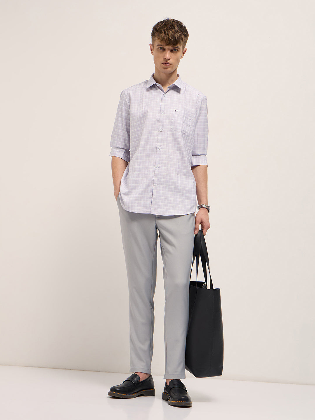 Men Light Purple Checked Tailored Fit Formal Shirt.