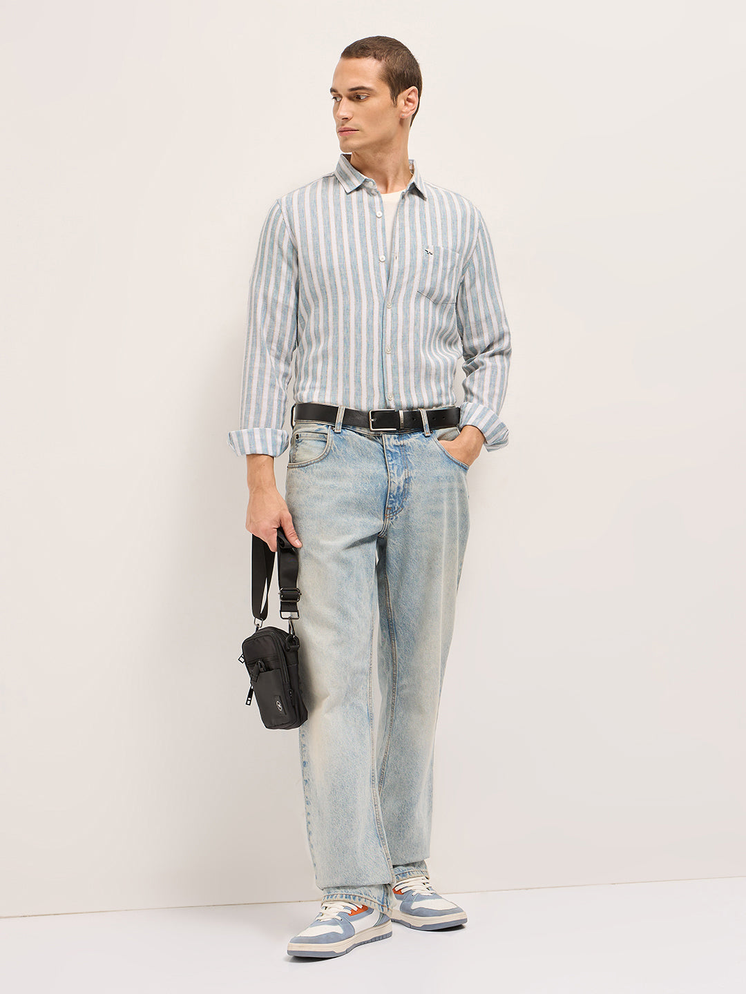 Men Blue Slim Fit Casual Shirt