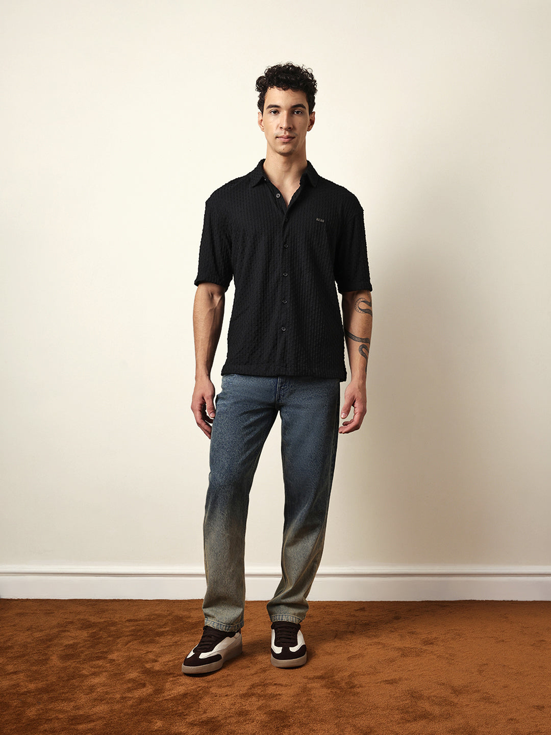 Men Modern Fit Casual Shirt