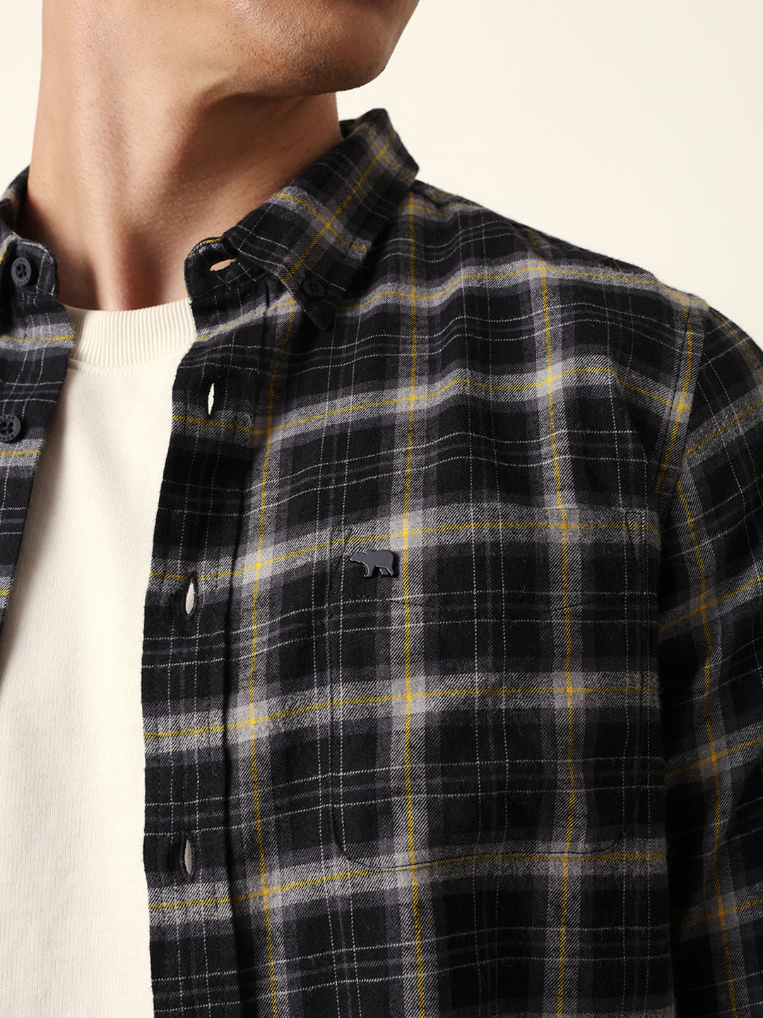 Men Modern Fit Casual Shirt