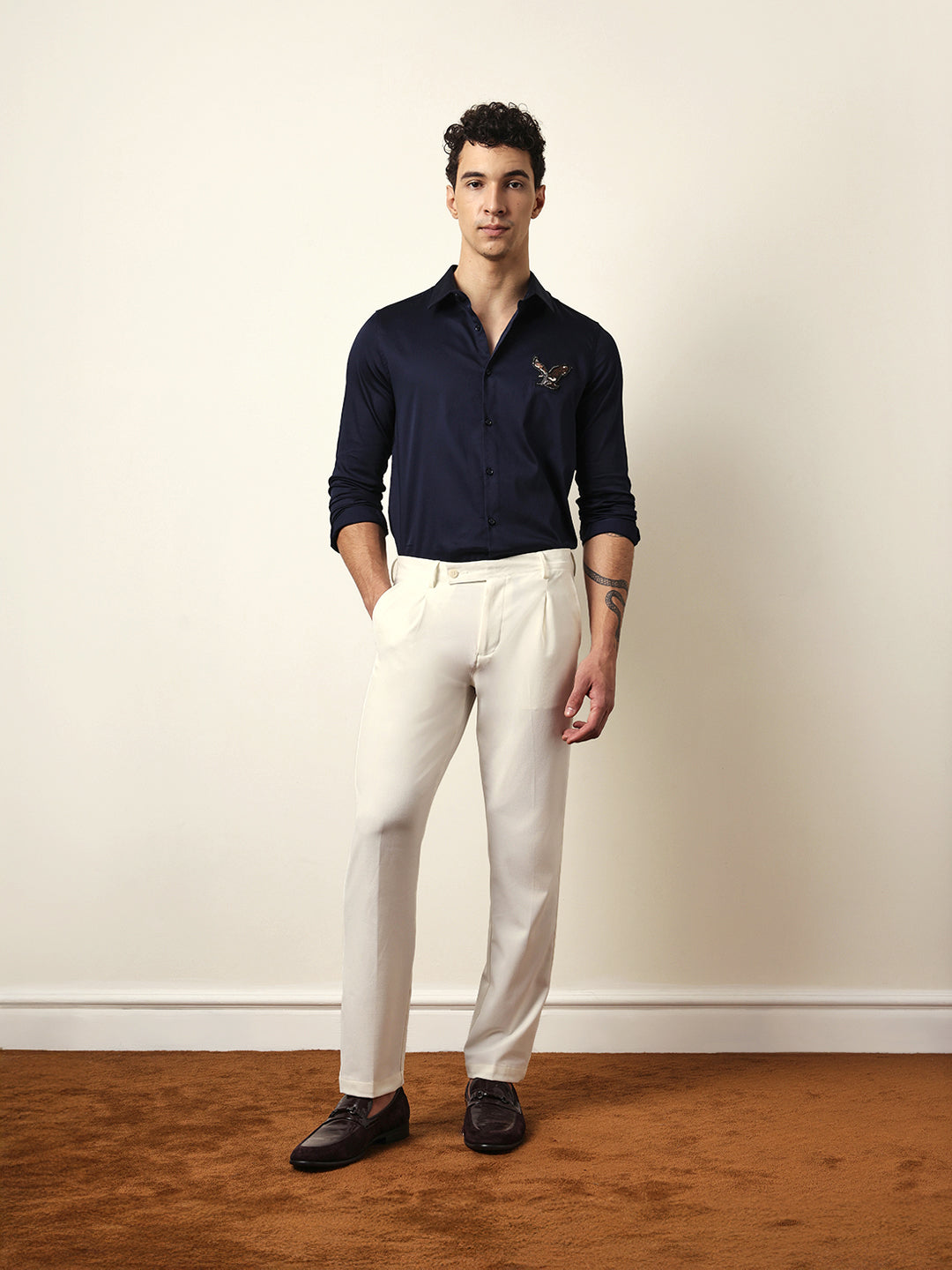 Men Modern Fit Casual Shirt
