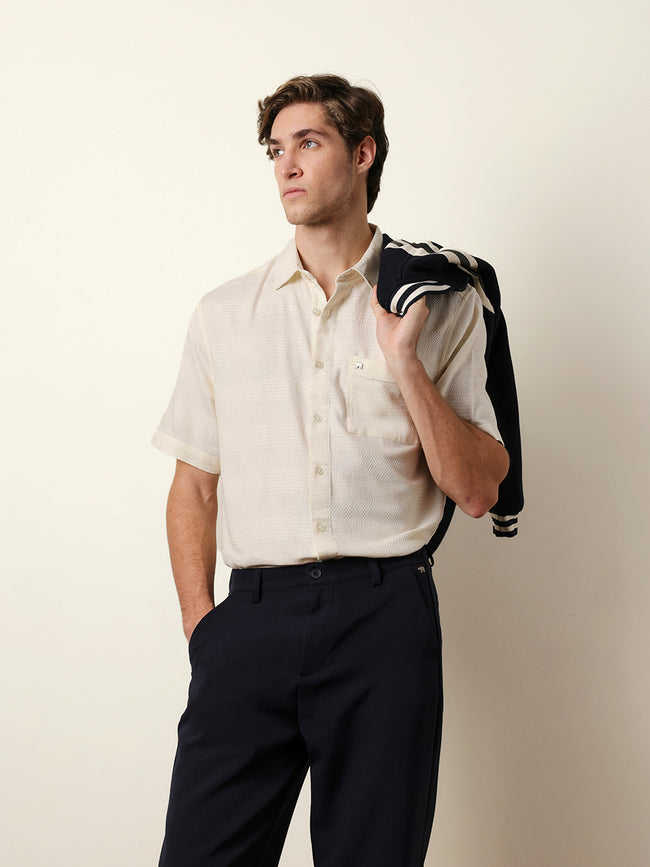 Men Solid Half Sleeve Casual Shirt