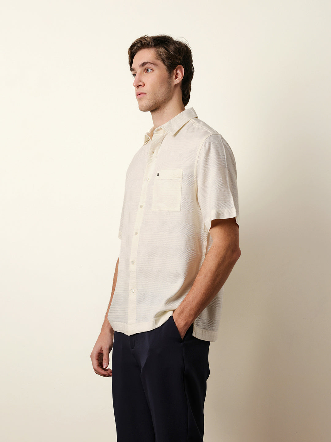 Men Solid Half Sleeve Casual Shirt